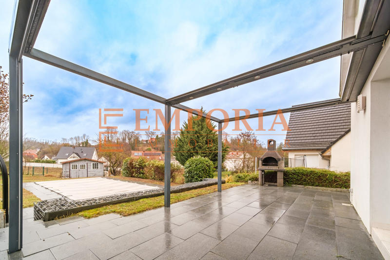 Maison - 105 m² - 6 pièces