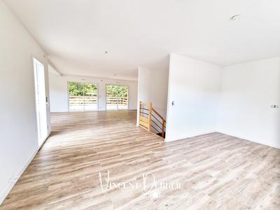 Maison - 155 m² - 7 pièces