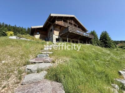 Maison - 330 m² - 10 pièces