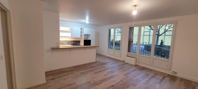 Appartement - 49 m² - 2 pièces