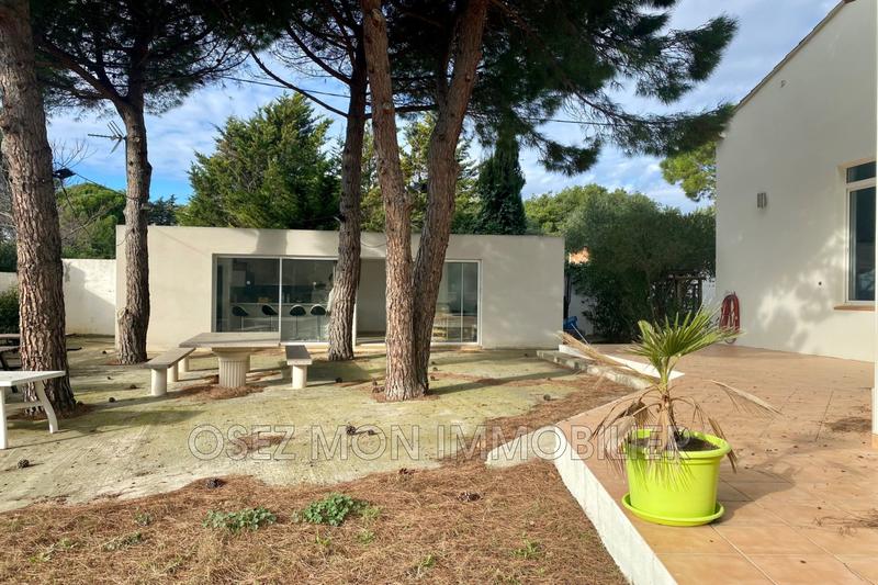 Villa - 340 m² - 9 pièces