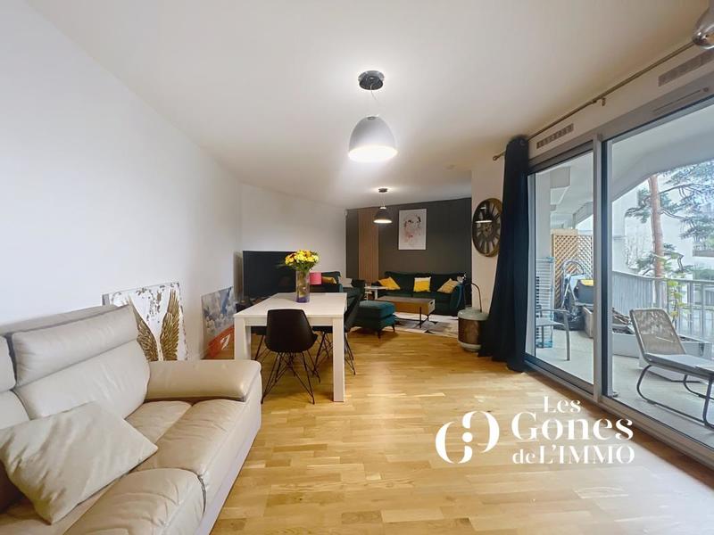 Appartement - 112 m² - 4 pièces