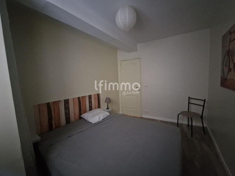 Immeuble - 104 m² - 6 pièces