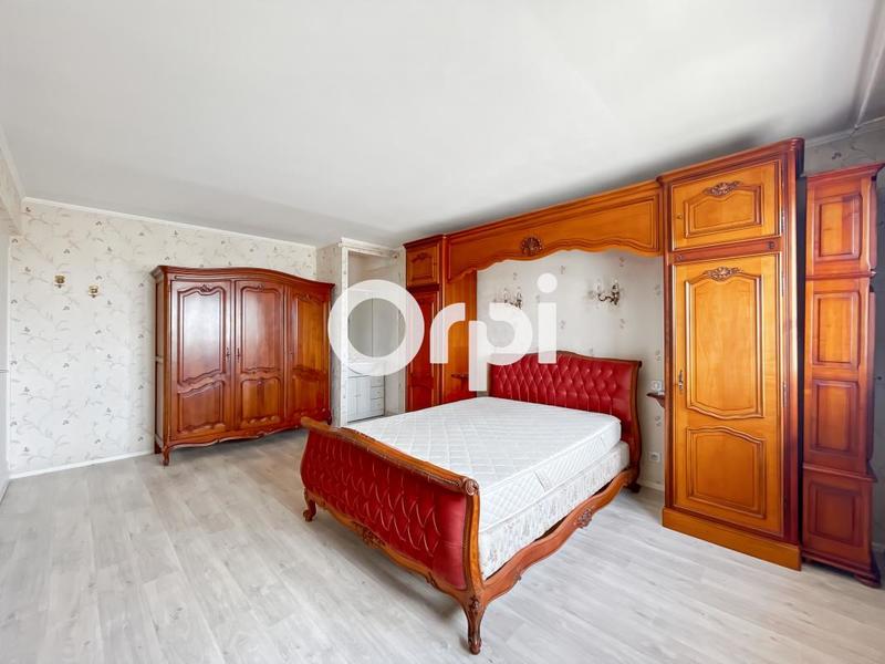 Appartement - 108 m² - 4 pièces