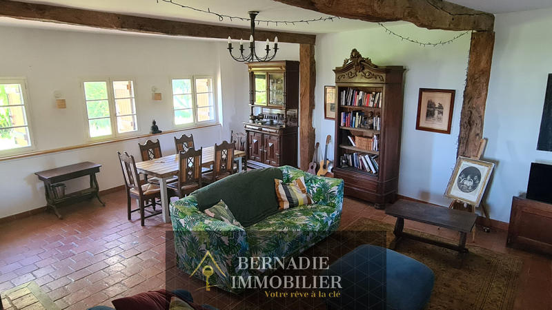 Maison - 200 m² - 4 pièces