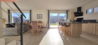 Maison contemporaine - 126 m² - 6 pièces