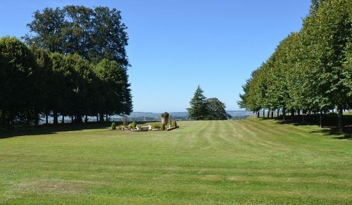 Manoir - 2 100 m² - 30 pièces