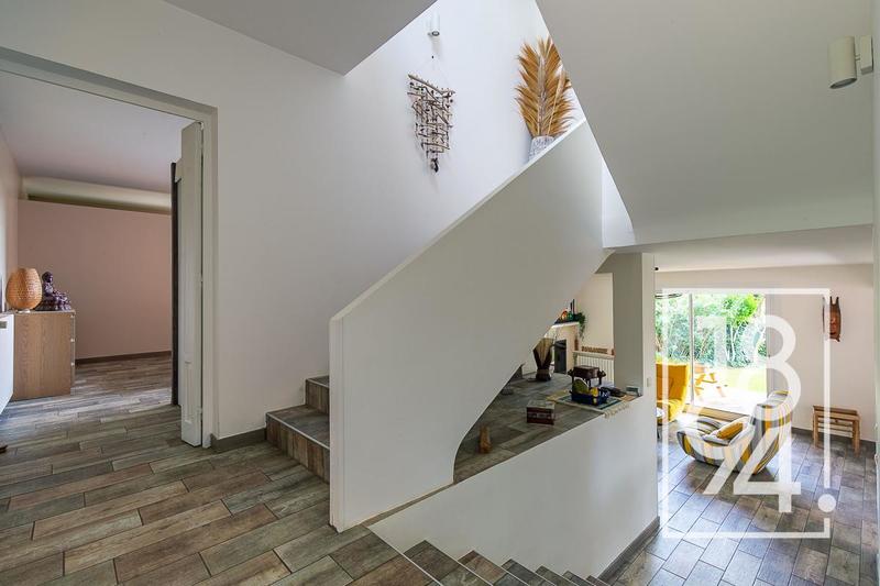 Maison - 160 m² - 7 pièces