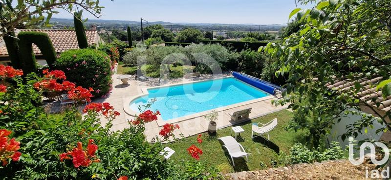 Maison - 205 m² - 6 pièces