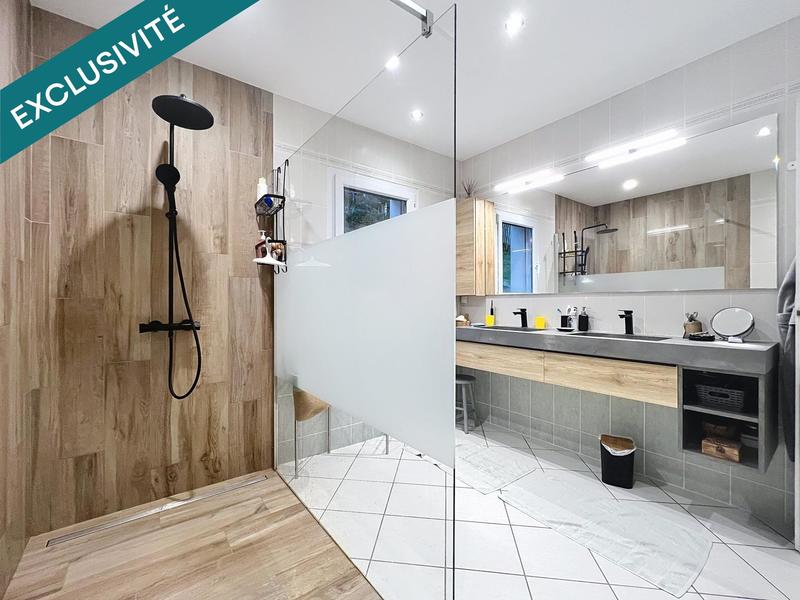 Villa - 160 m² - 6 pièces