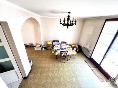 Maison - 77 m² - 3 pièces