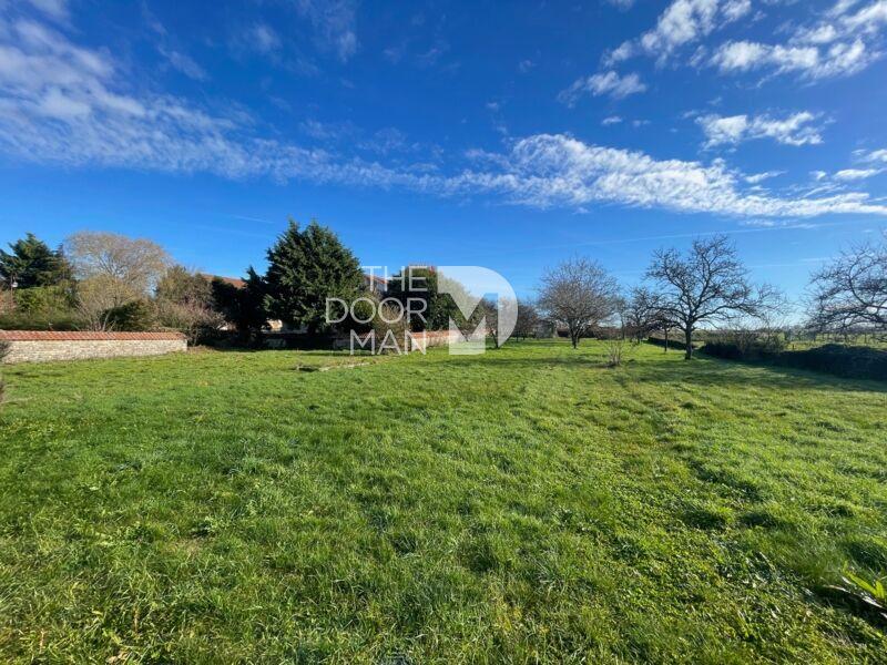 Maison - 345 m² - 7 pièces