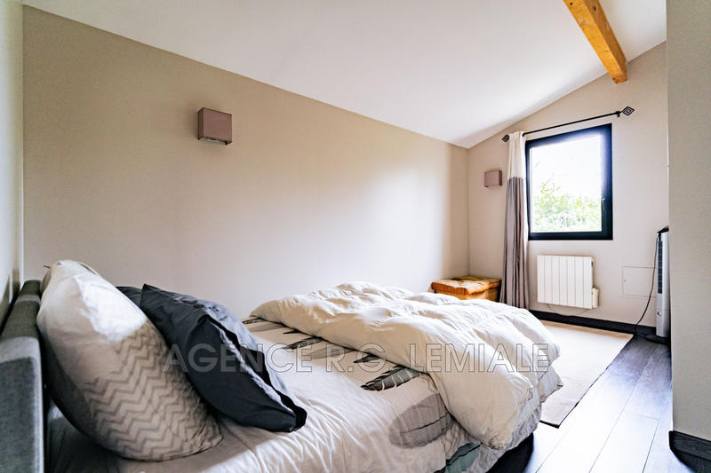 Maison - 190 m² - 10 pièces