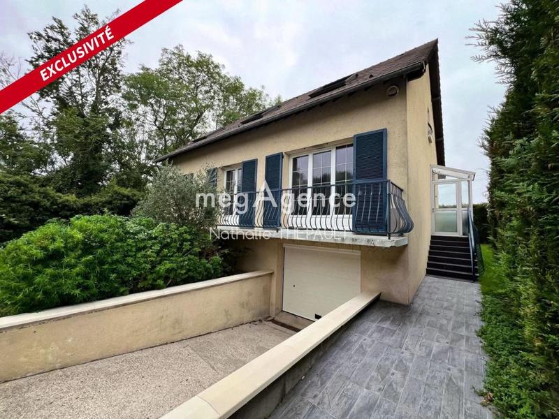 Maison - 174 m² - 8 pièces