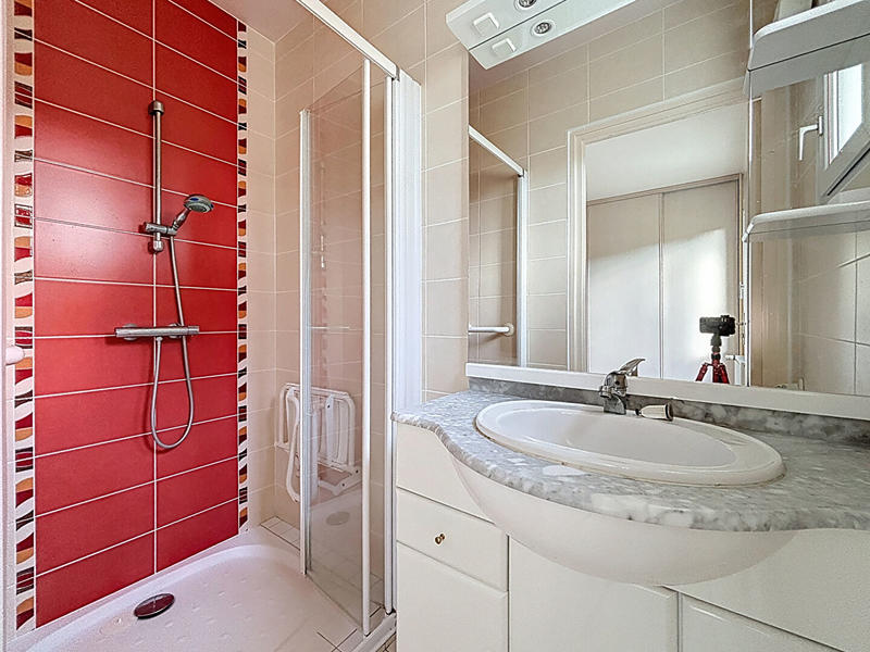 Maison - 93 m² - 5 pièces