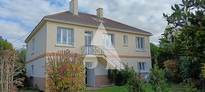 Maison - 147 m² - 5 pièces