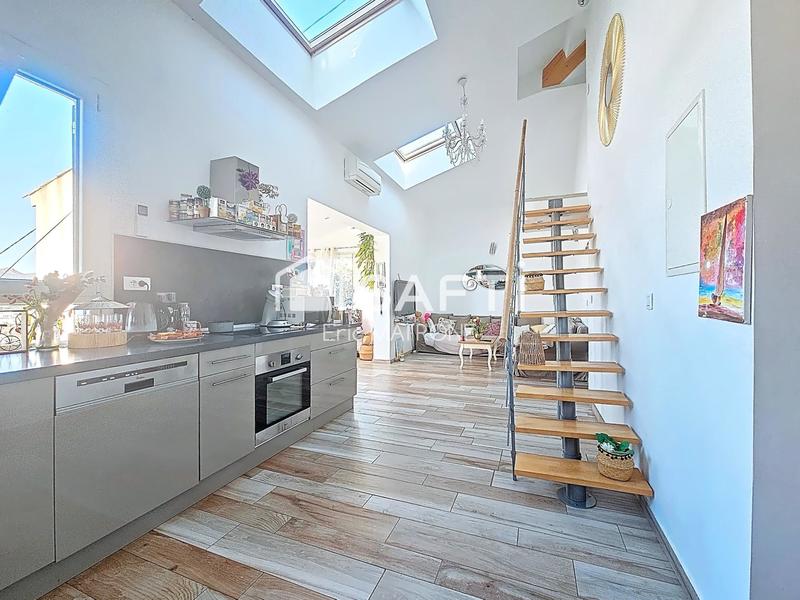 Maison - 90 m² - 4 pièces