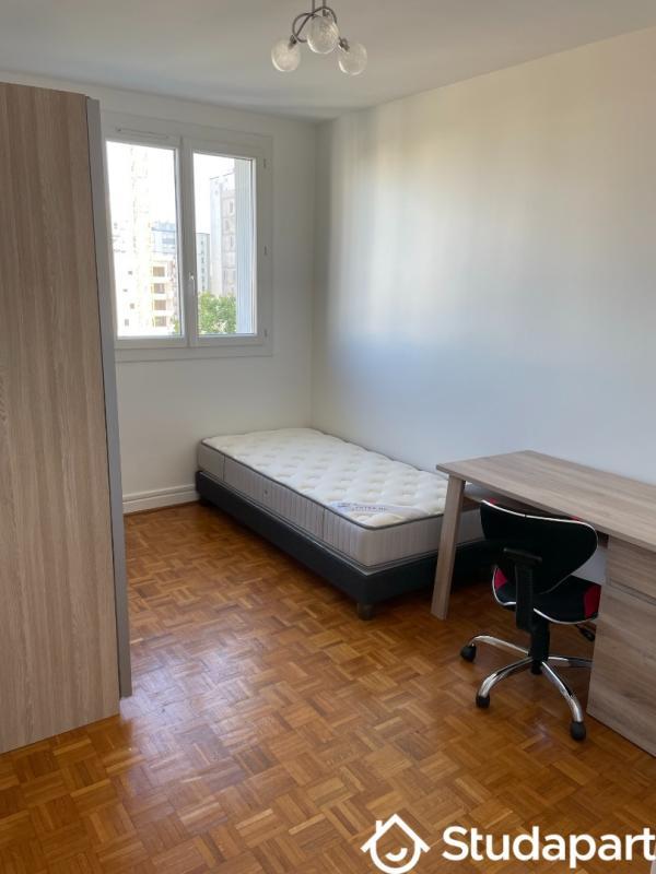 Chambre - 9 m² - 1 pièce