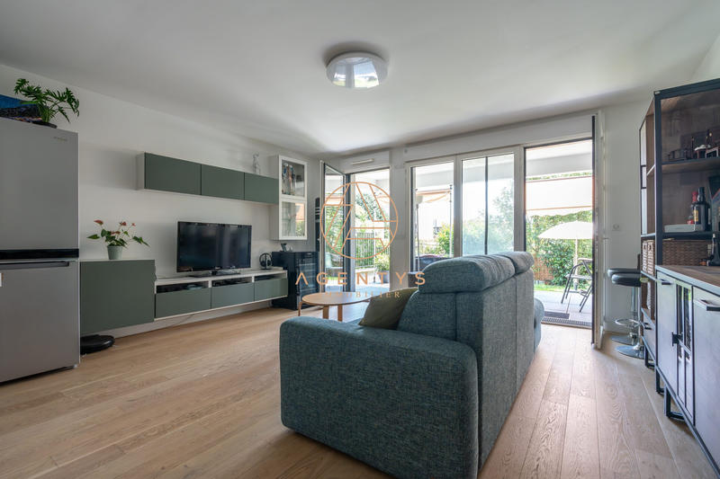 Appartement - 89 m² - 4 pièces