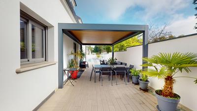 Maison - 309 m² - 10 pièces