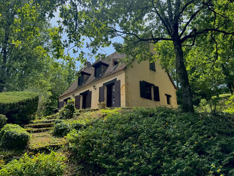 Maison traditionnelle - 125 m² - 4 pièces