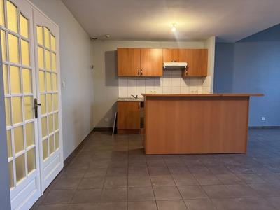 Appartement - 84 m² - 4 pièces