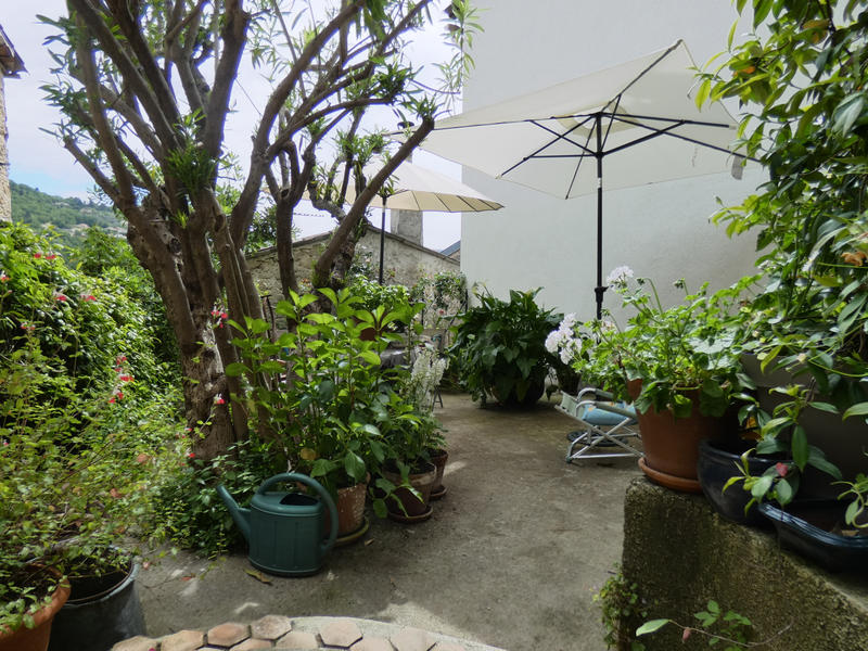 Maison de village - 150 m² - 6 pièces