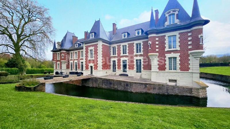 Château - 800 m² - 15 pièces