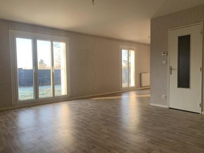 Maison - 97 m² - 4 pièces