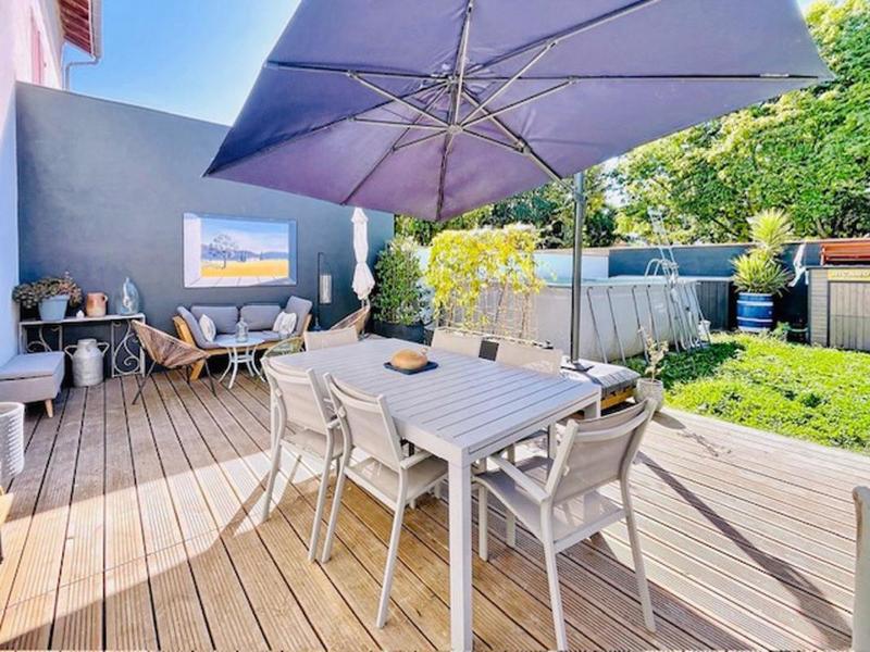 Maison - 90 m² - 4 pièces