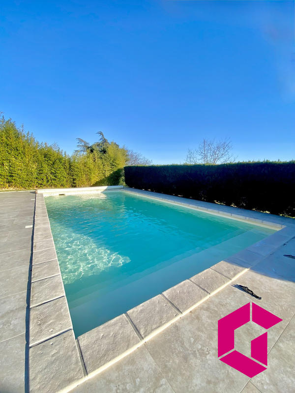 Maison - 174 m² - 5 pièces