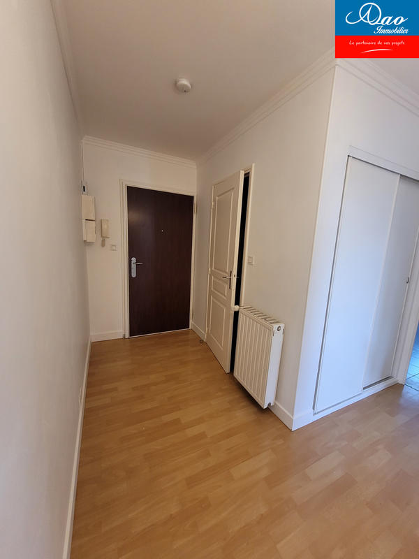 Appartement - 81 m² - 4 pièces