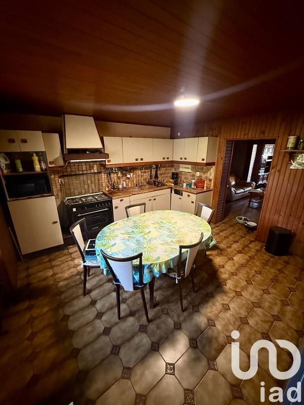 Maison - 179 m² - 9 pièces