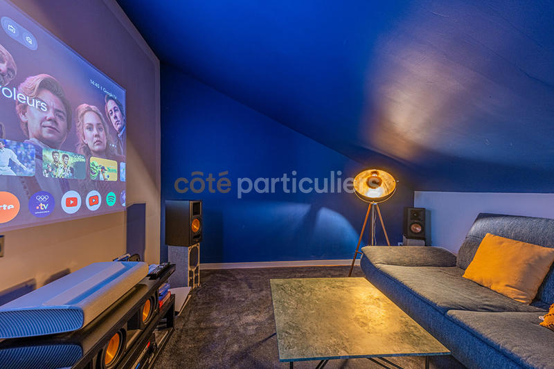 Maison - 182 m² - 8 pièces