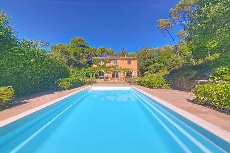 Villa - 112 m² - 5 pièces