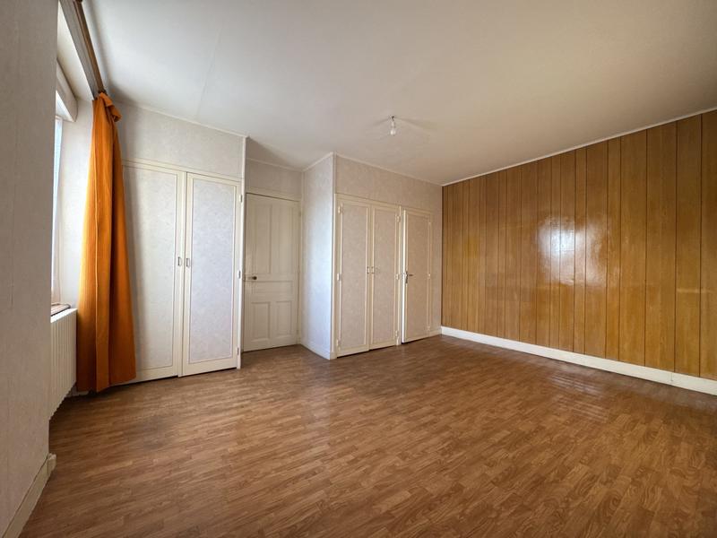 Maison ancienne - 103 m² - 7 pièces