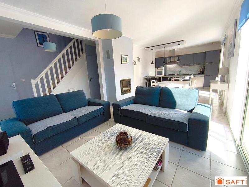 Maison - 95 m² - 5 pièces