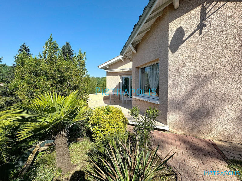 Maison - 161 m² - 7 pièces