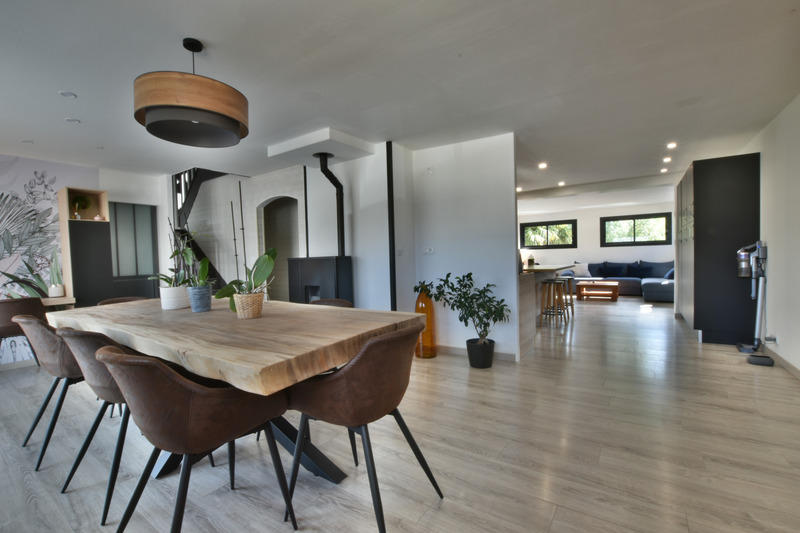 Maison - 123 m² - 5 pièces