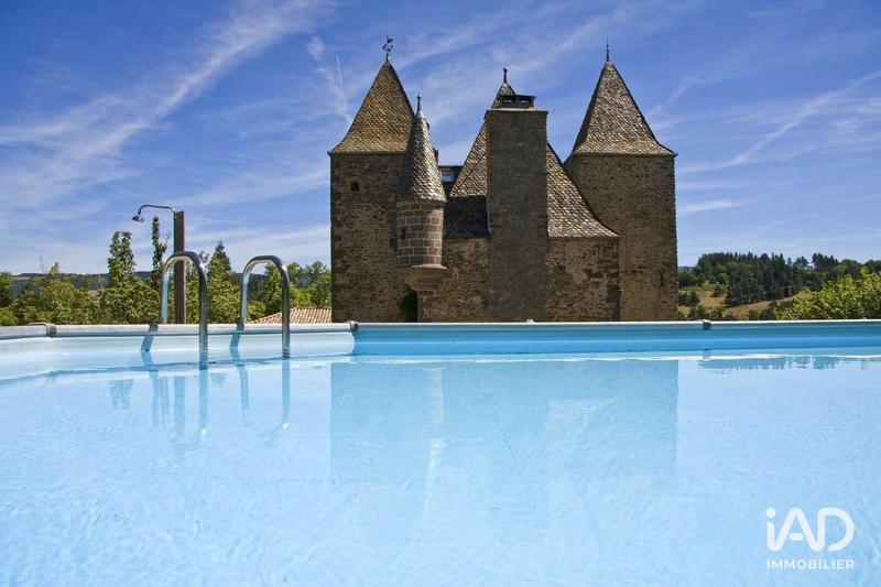 Château - 700 m² - 21 pièces