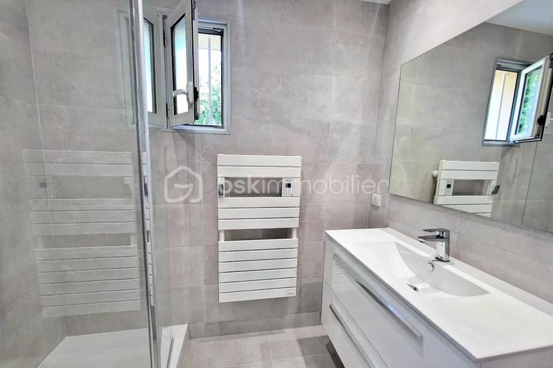 Appartement - 97 m² - 4 pièces