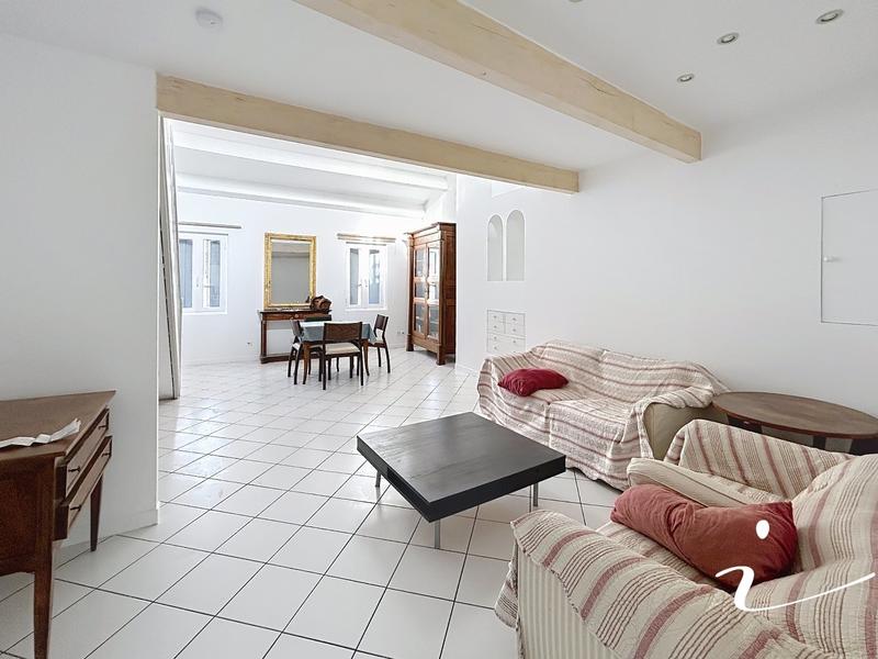 Appartement - 92 m² - 4 pièces