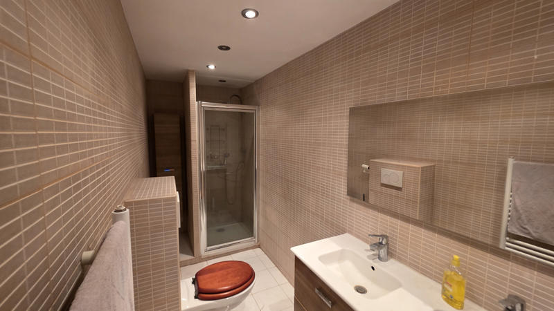 Maison - 180 m² - 7 pièces