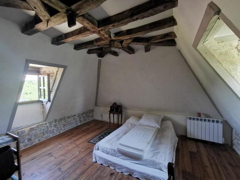 Propriété - 275 m² - 10 pièces