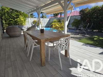 Maison - 98 m² - 4 pièces