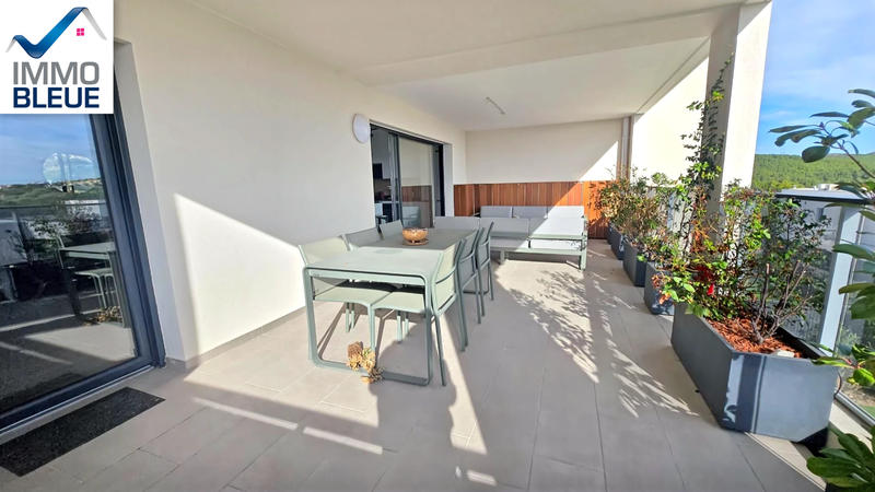 Appartement - 80 m² - 3 pièces