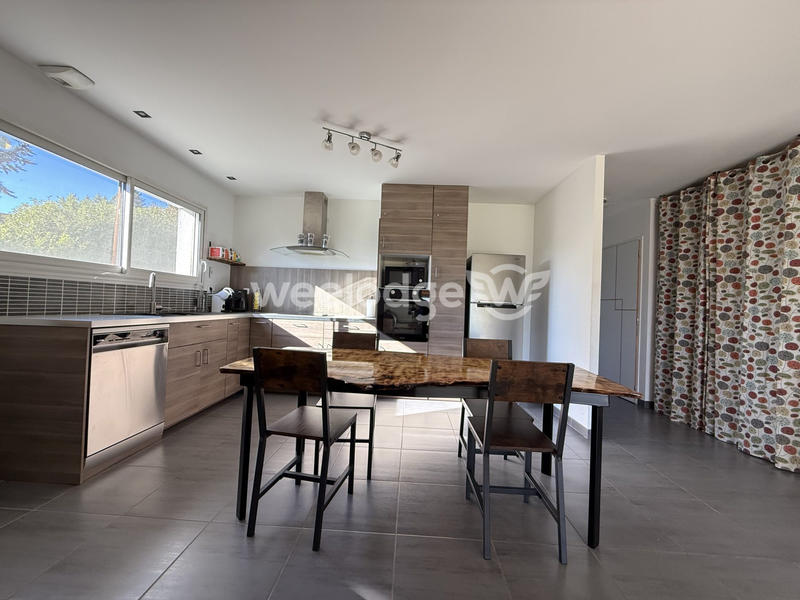 Maison - 89 m² - 4 pièces