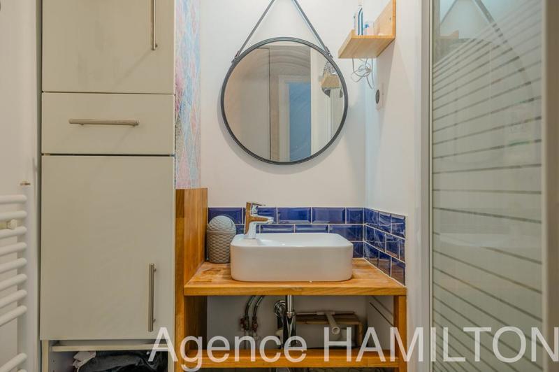 Appartement - 77 m² - 4 pièces