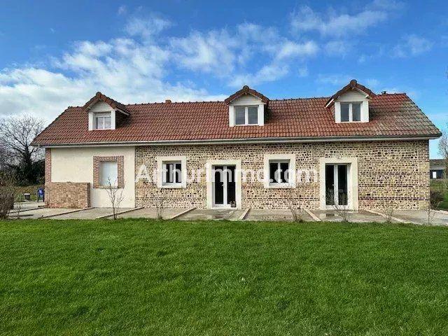 Maison - 160 m² - 5 pièces