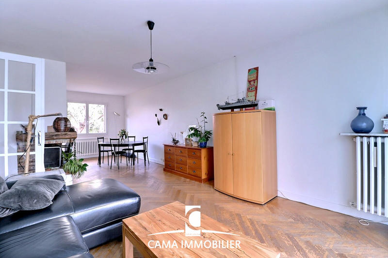 Maison - 144 m² - 7 pièces